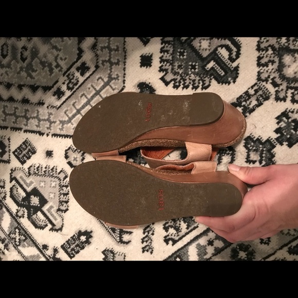 Taos carousel tan leather wedge sandals size 8 💗 - Picture 6 of 7